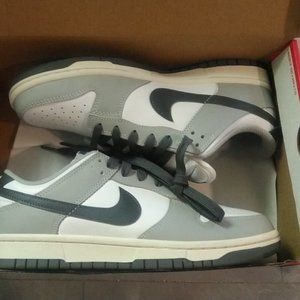 W NIKE DUNK LOW